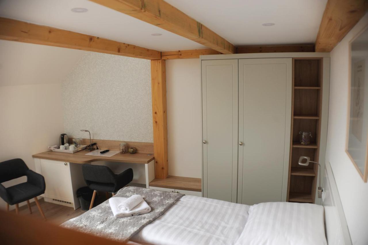 B&B Erhardt Panzio